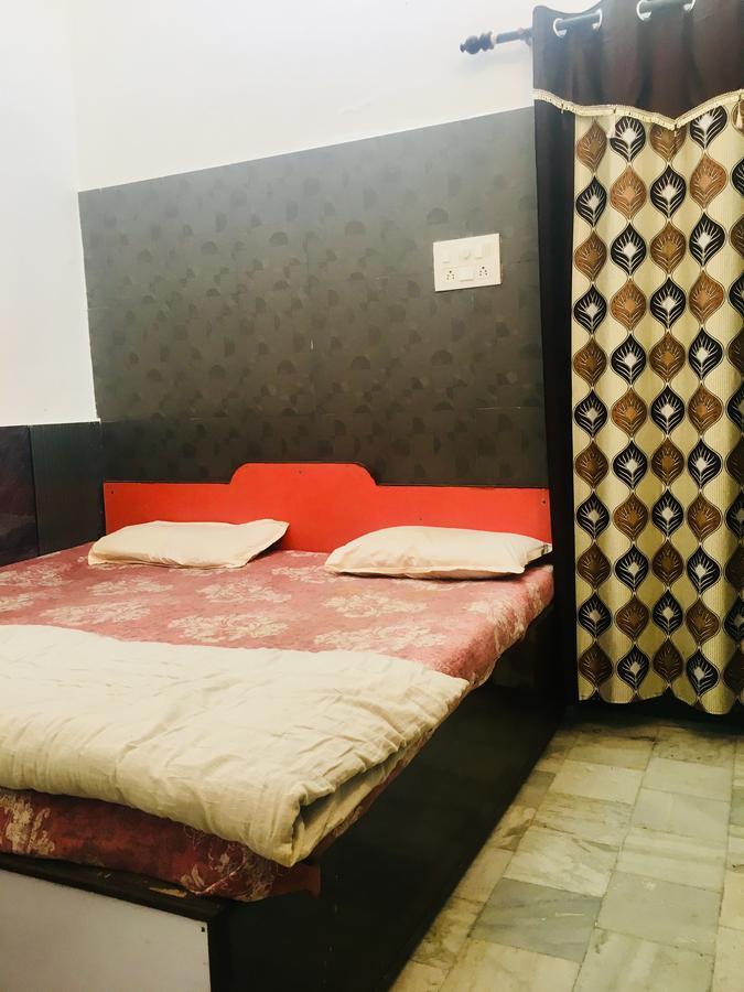 Hotel Heritage Sanyam Nahan Bagian luar foto