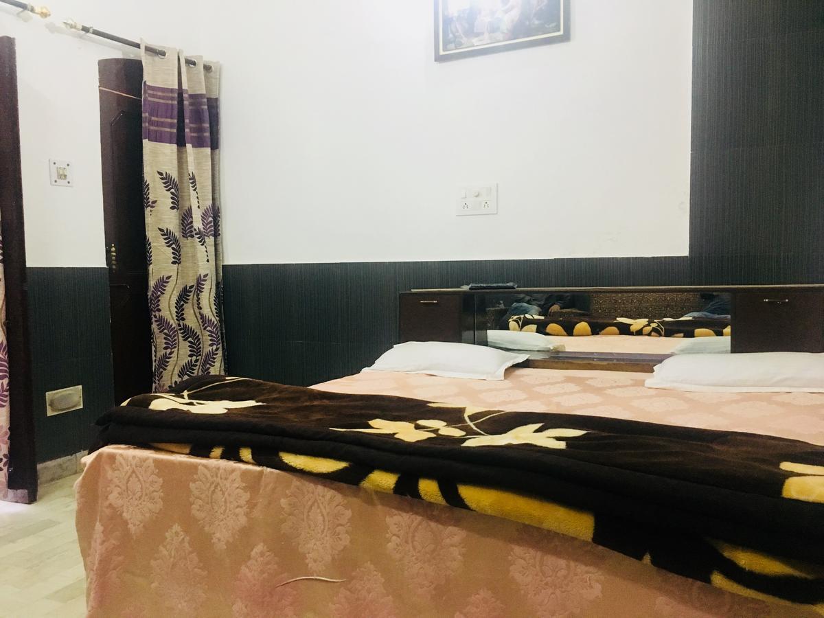 Hotel Heritage Sanyam Nahan Bagian luar foto