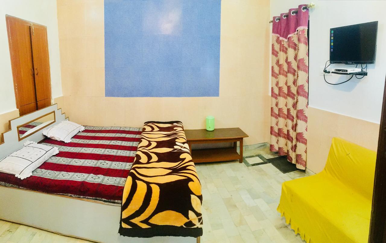 Hotel Heritage Sanyam Nahan Bagian luar foto