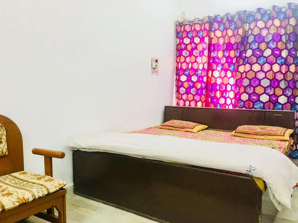 Hotel Heritage Sanyam Nahan Bagian luar foto