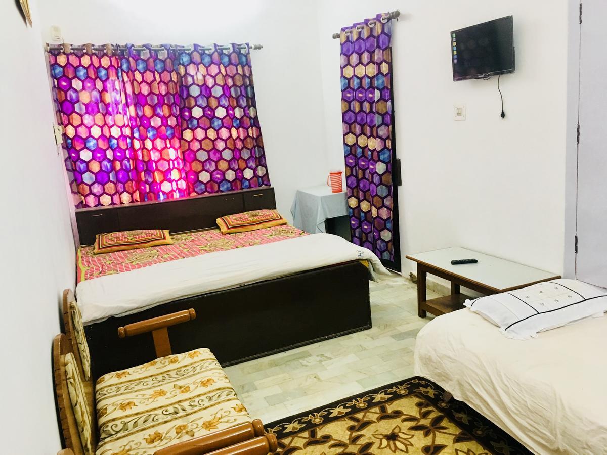 Hotel Heritage Sanyam Nahan Bagian luar foto