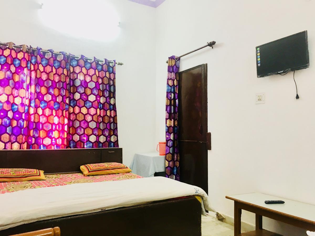 Hotel Heritage Sanyam Nahan Bagian luar foto